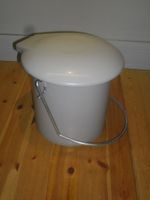 Abfalleimer / Treteimer