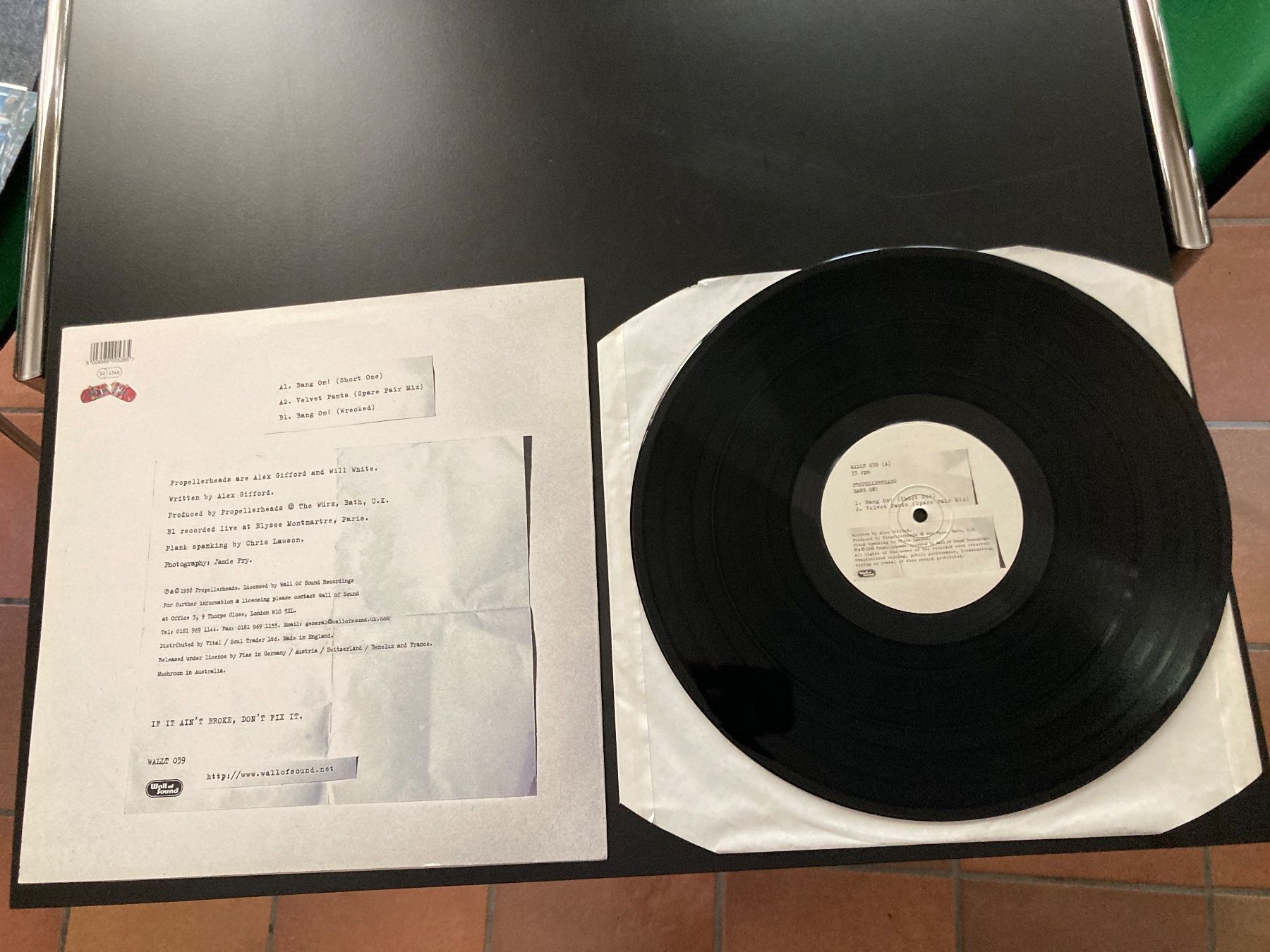 Dischi in vinile: Propellerheads - Bang On! – Usato da Fribourg venduto da Karushi 1