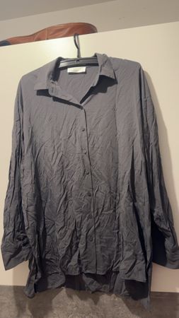 Bluse grau Oversize Look
