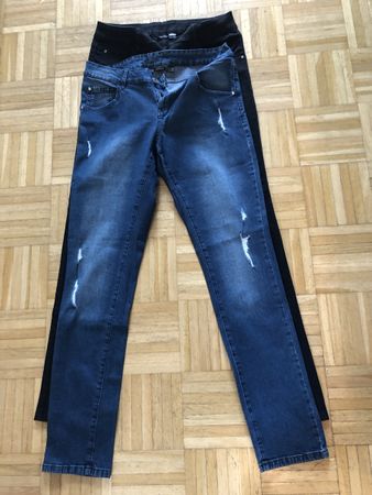 2erSet Esmara Jeans, Zustand neu,Grösse 42,schwarz und blau!