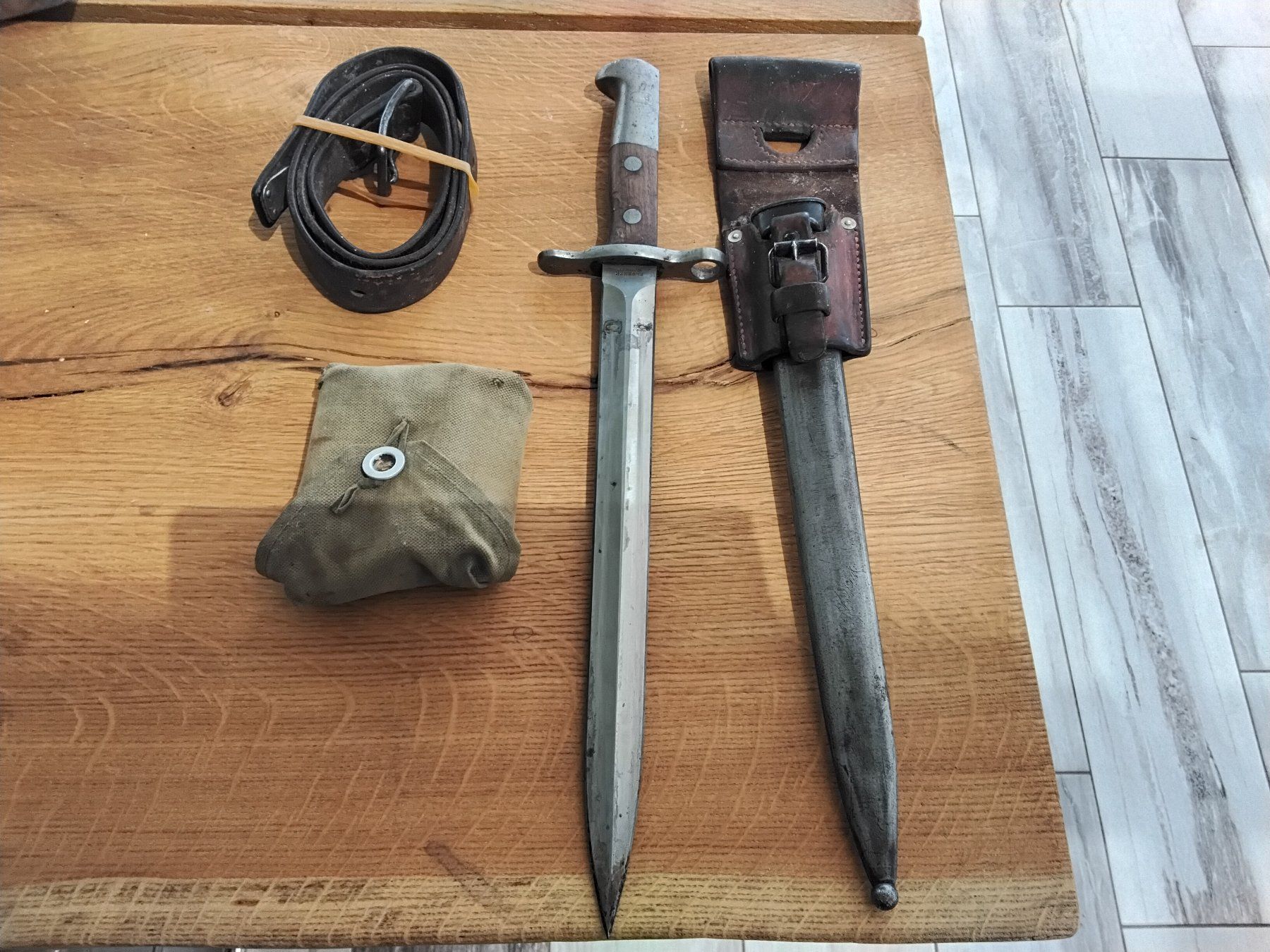 Schweizer Armee Armi bianche: Bayonett Schweizerarmee – Usato da Bazenheid venduto da Gogo50
