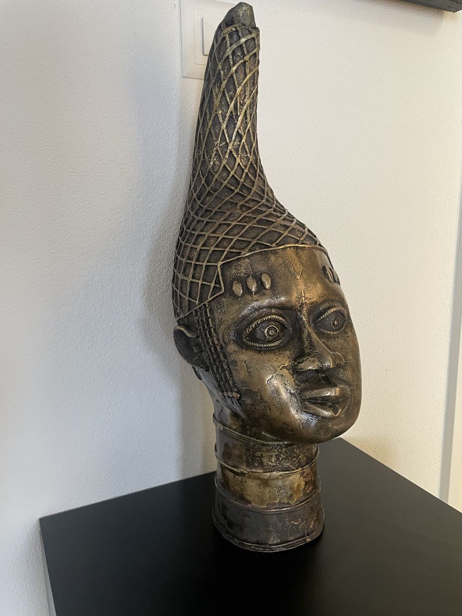 Statuette: Afrikanische Bronze der Benin 58 cm – Usato da Lausen venduto da artehome 6