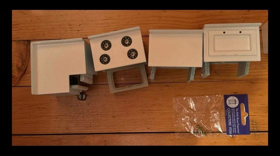 Case e mobili per bambole: Komplett Küche Hellblau Puppenhaus – Nuovo e nell'imballaggio originale da Grabs venduto da Puppestuebli 6