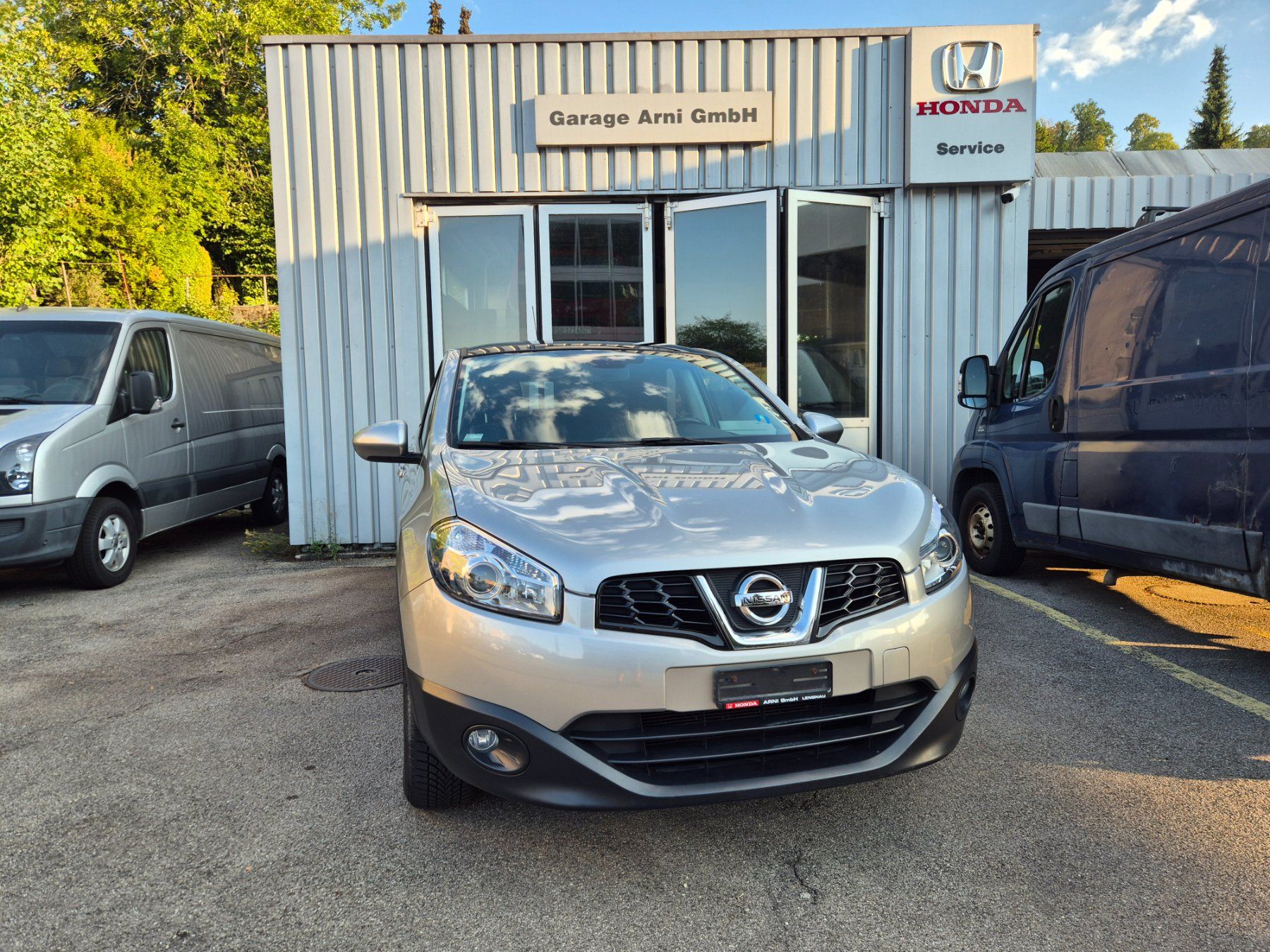 Nissan Autos: Nissan Qashqai 2.0 – D'occasion à Grenchen par Andreeandr