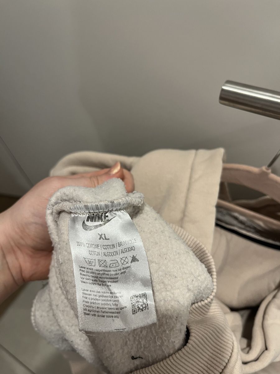 Nike Maglioni & Felpe: Nike Hoodie Gr. XL beige – Usato da Zürich venduto da Shopmystyle 4