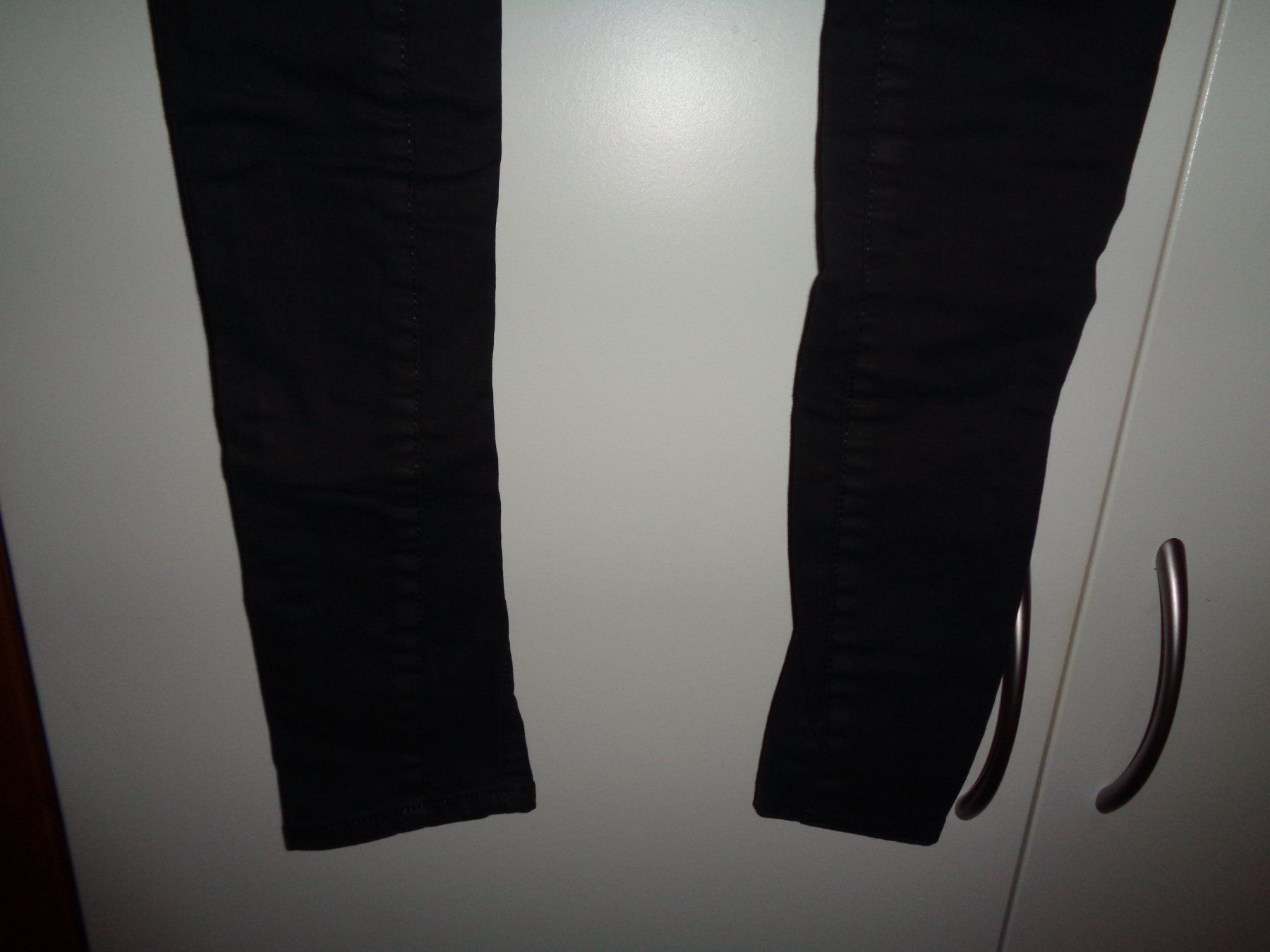 Guess Hosen: *** Guess Lamya Skinny Hose *** – Gebraucht aus Othmarsingen von Leuchtturmlady 3