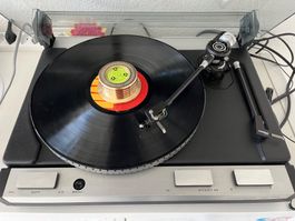 Thorens TD 115 Plattenspieler, gewartet mit Zubehör