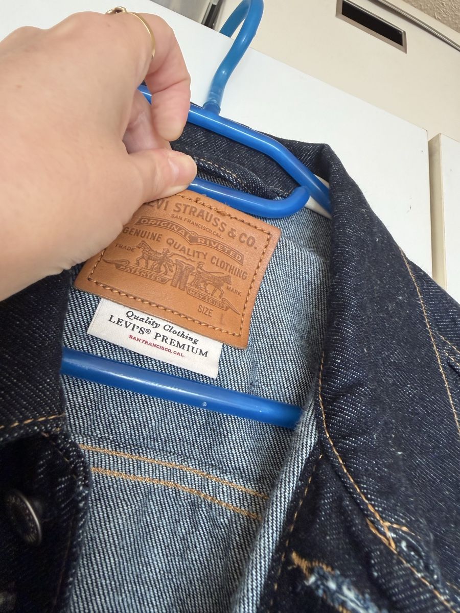 Levi's Giacche: Levis Crop Jeansjacke Grösse L  – Usato da Basel venduto da Brunner.T 1
