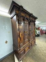 Antiker Schrank, Nussbaum,