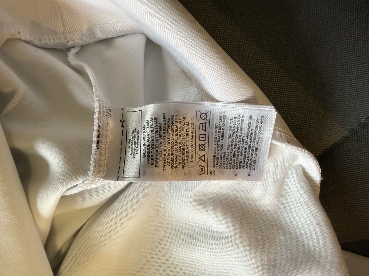 Adidas Maglioni & Felpe: Pullover bianco Adidas, con cappuccio, M – Usato da Monteggio venduto da alyssak327 4