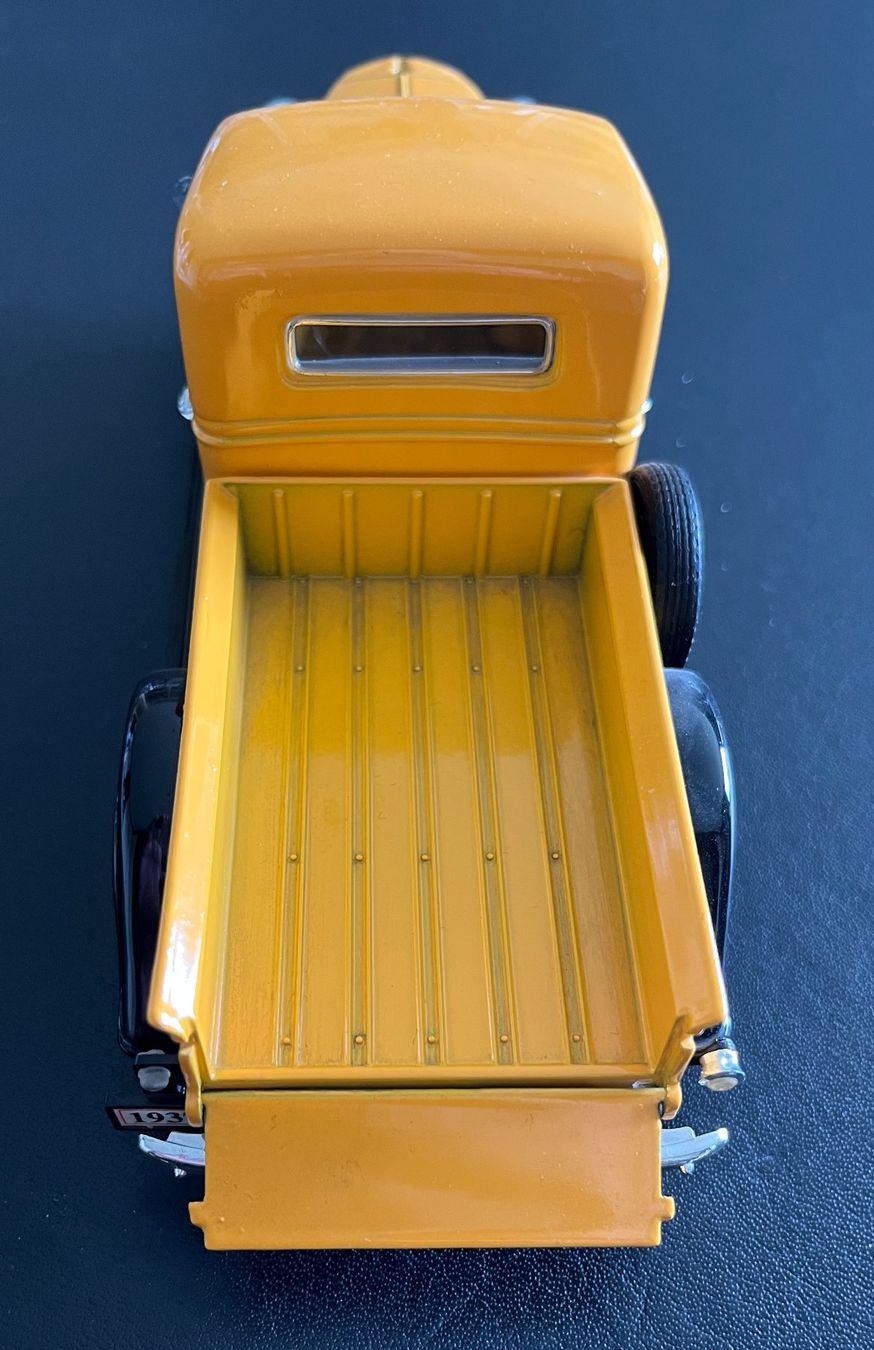 Ford Modellautos: 1/24  Ford Pickup  Modell 1987 – Gebraucht aus Küsnacht ZH von Koluk 3