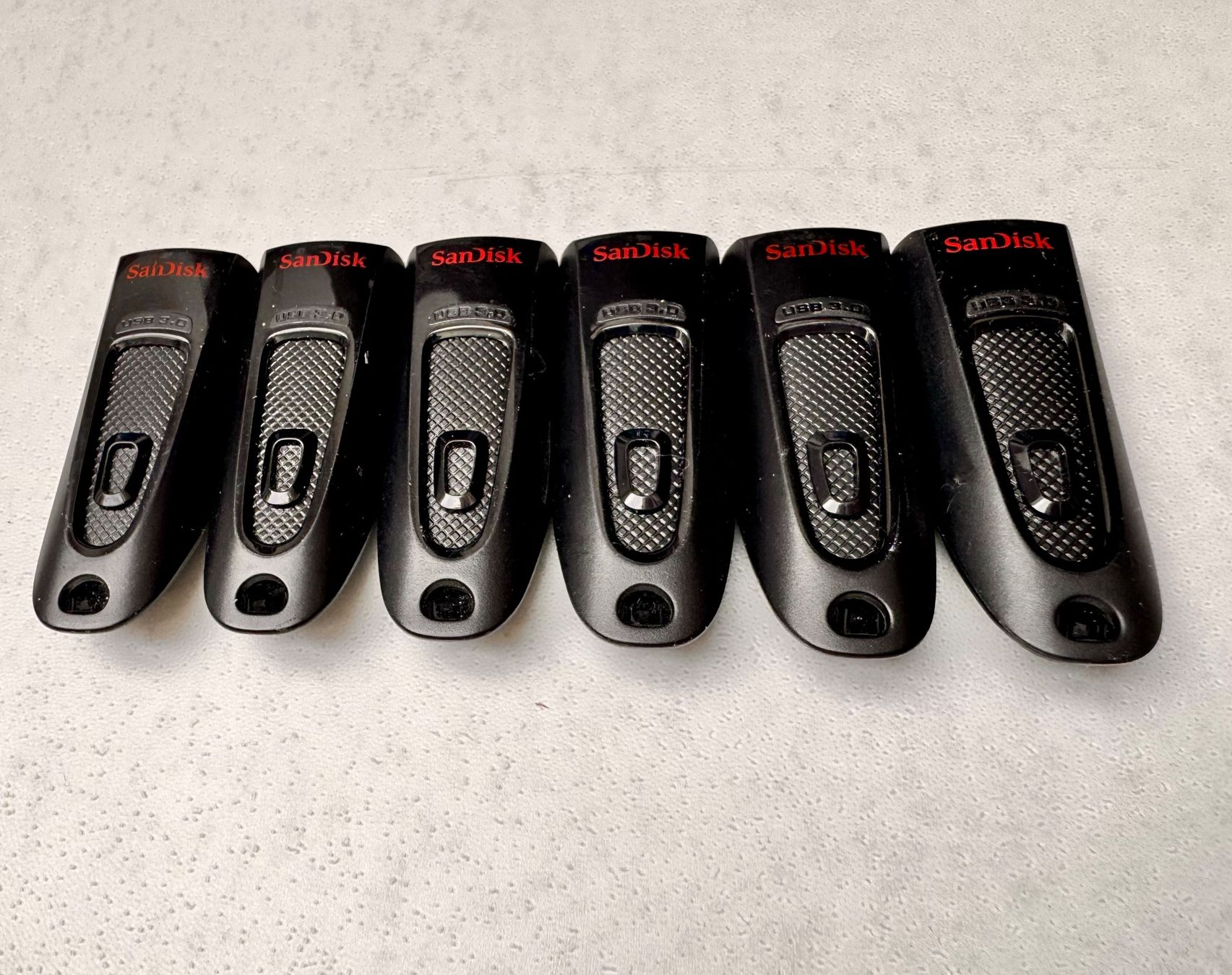 Sandisk Chiavette USB: 6x SanDisk USB 3.0 Sticks 32 GB – Usato da Hermetschwil-Staffeln venduto da Mobile2013 1