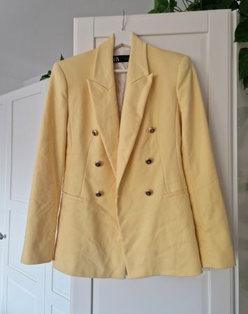 Zara - taillierter Blazer & Hose in gelb, Gr. S