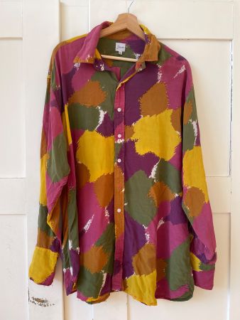 Wunderschönes, buntes 100% Seidenhemd / Bluse Gr. S/M