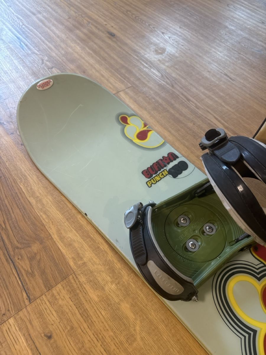 Board: Snowboard Burton Punch – Usato da Steffisburg venduto da Joon 1