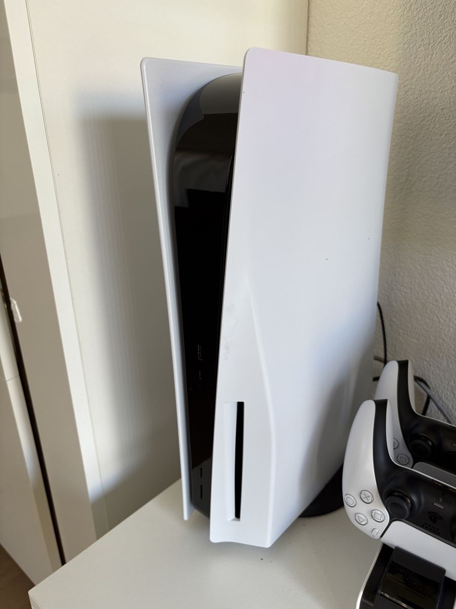 Sony Konsolen: PlayStation 5 – Gebraucht aus Ottikon b.Kemptth. von Renbalm 1
