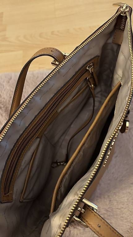 Borse da donna: Michael Kors Tasche  – Usato da Lüterswil venduto da Alice363 2