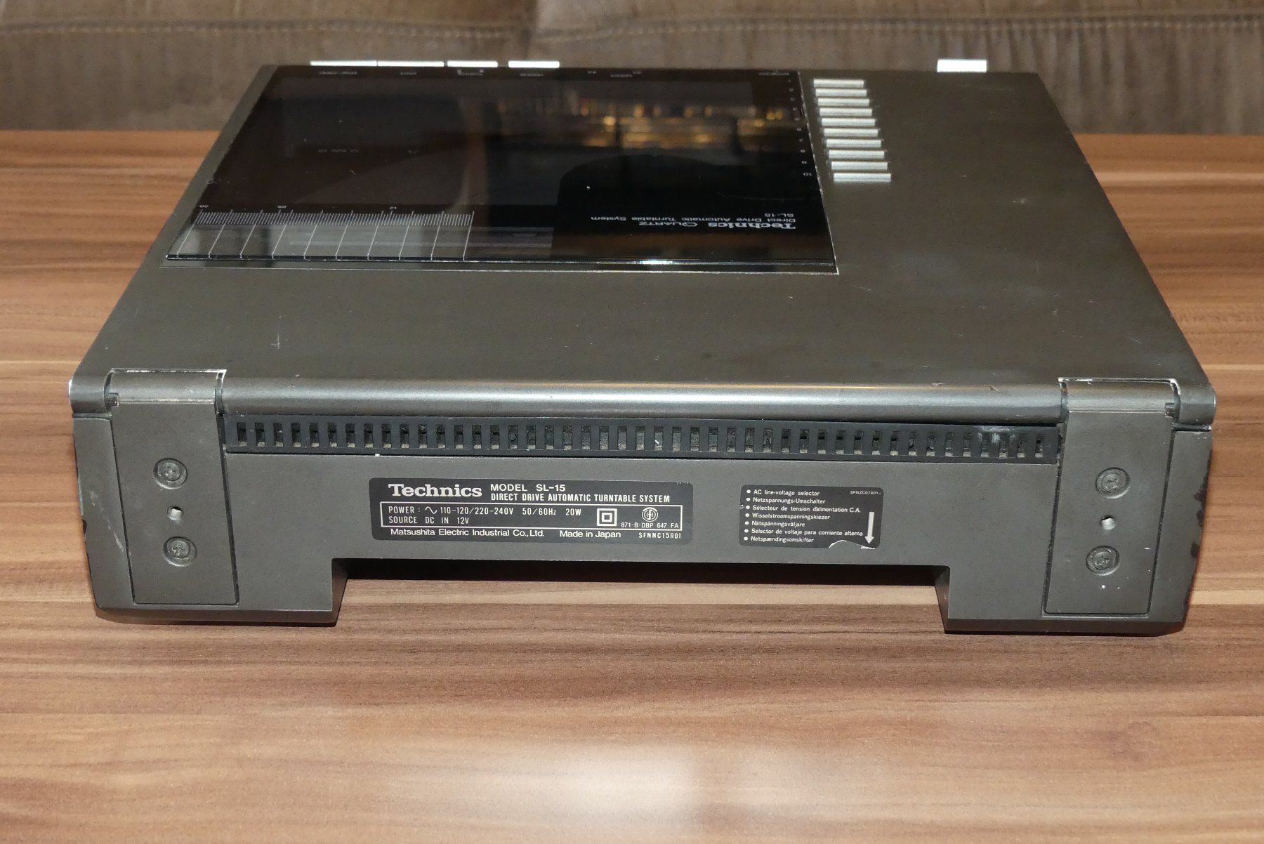 Technics Giradischi: Technics SL-15 Quartz Controlled Direct-Drive Plattenspieler – Usato da Tägerwilen venduto da schtephschen 4