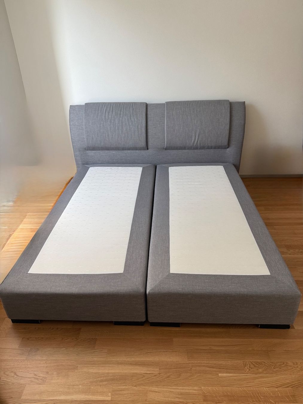 Letti: Sehr bequemes Boxspringbett, grau, 180x200cm – Usato da Luzern venduto da iMarimari 3