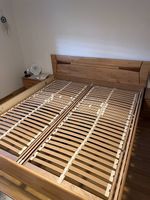 Betgestell 180 × 200 cm mit Lattenrost + 2 Nachttische