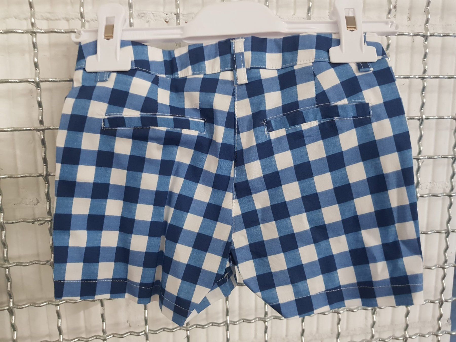 Neue blauweiss karierte kurze Hose Gr. 2 / 92 von Fun & Fun (Neu und ...