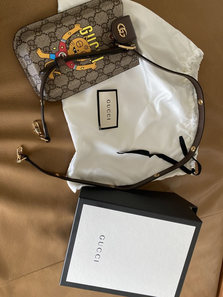 Gucci Borse: Neu Gucci Natel Tasche – Nuovo (secondo la descrizione) da Belp venduto da Aliya