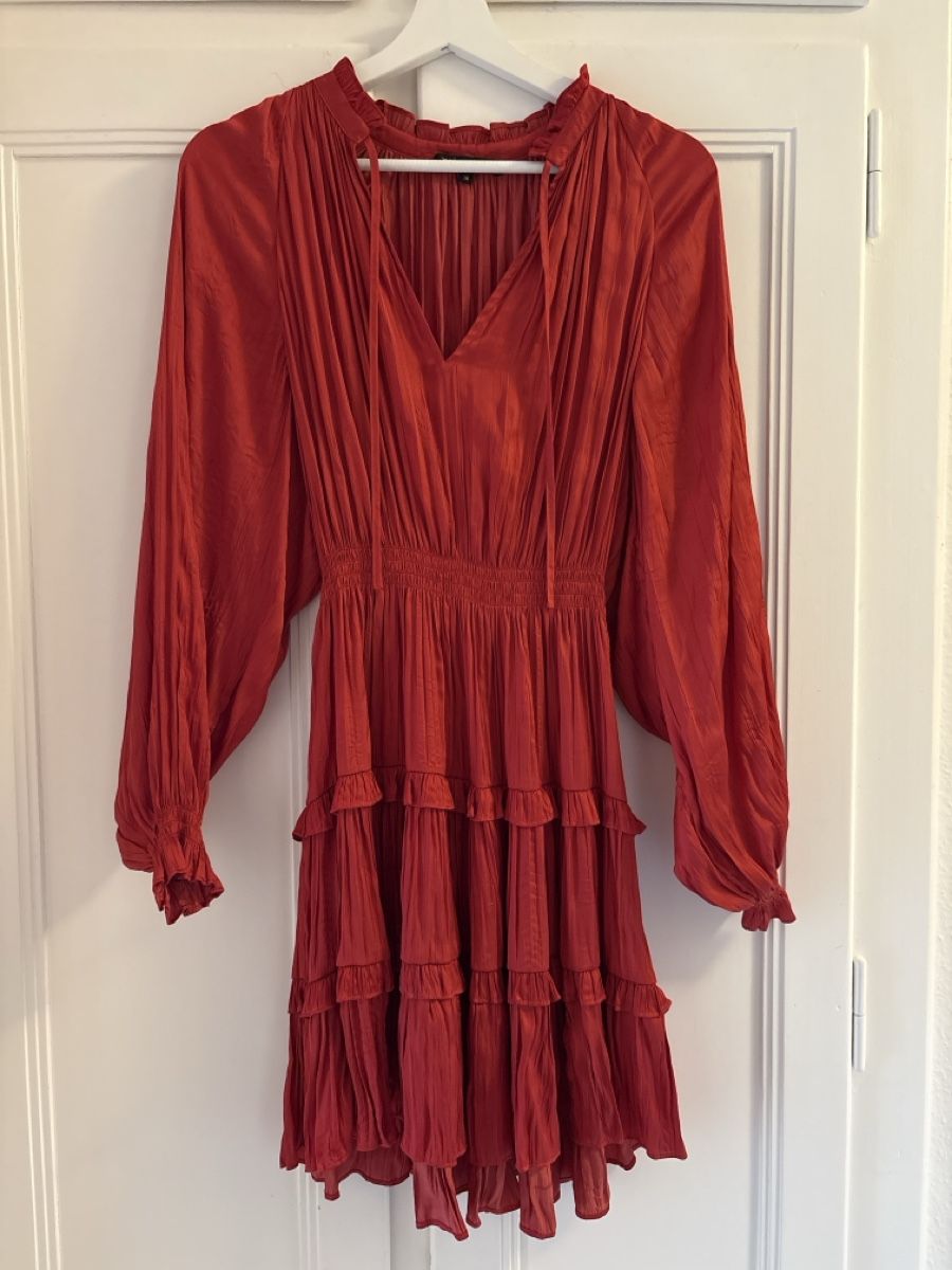 Maje Robes: Maje Kleid rot Grösse 36 Polyester – D'occasion à Luzern par One0911