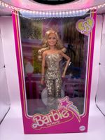 Poupée Barbie Le Film Barbie en combinaison disco dorée Neuf