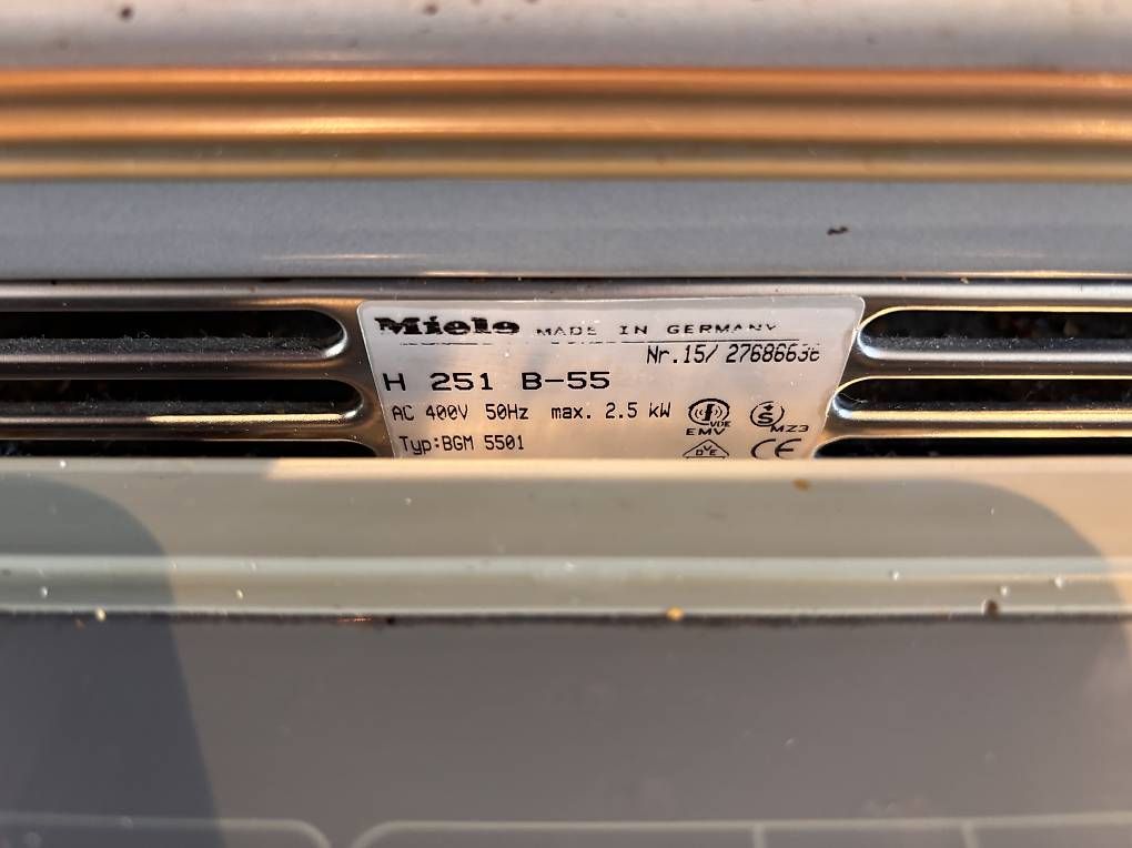 Forni: Miele Backofen H251-55cm – Usato da Oberrohrdorf venduto da stephaniejost 2