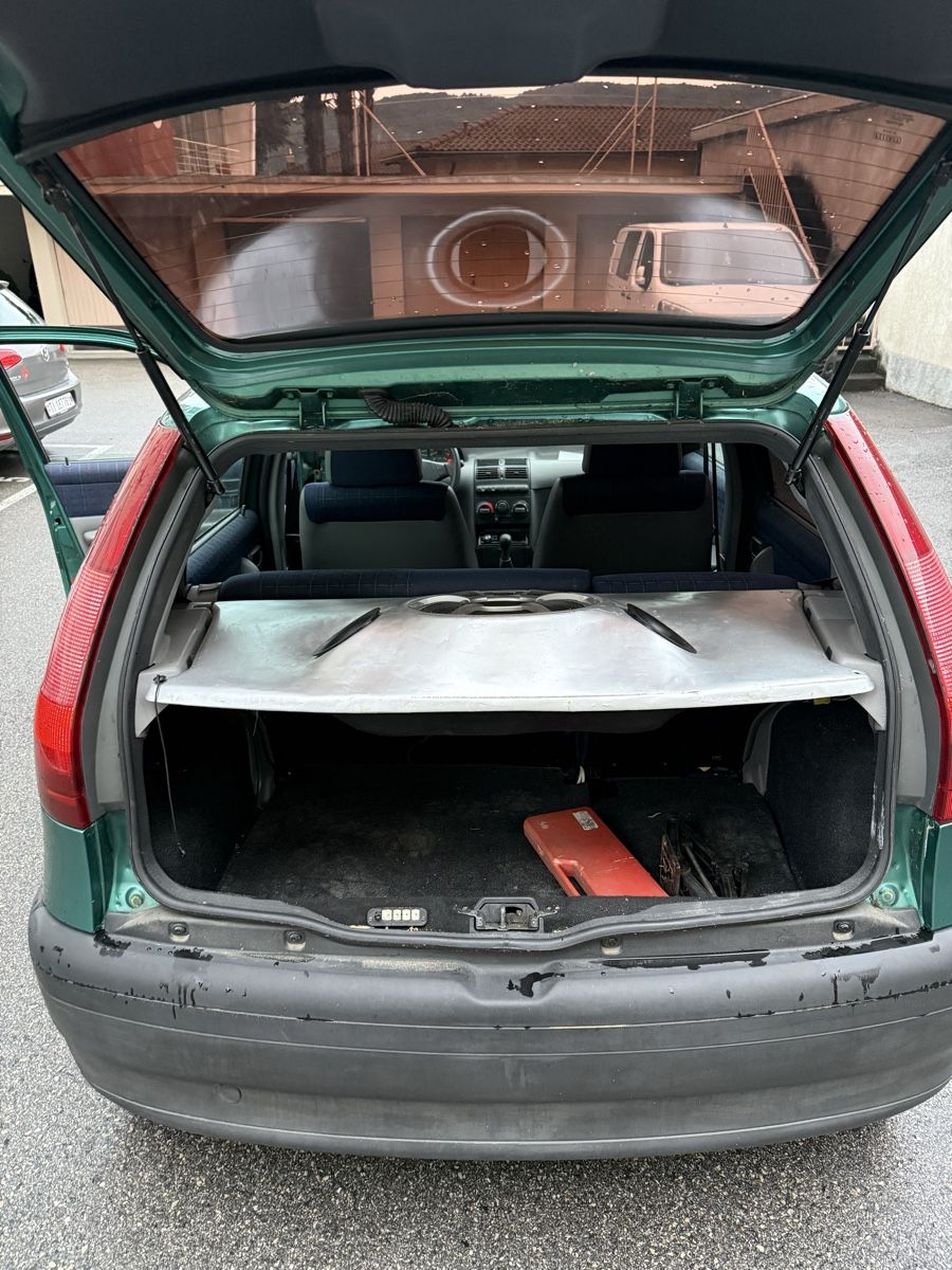 Fiat Automobili: Fiat Punto 75 SX – Usato da Chiasso venduto da she_9rhj 4