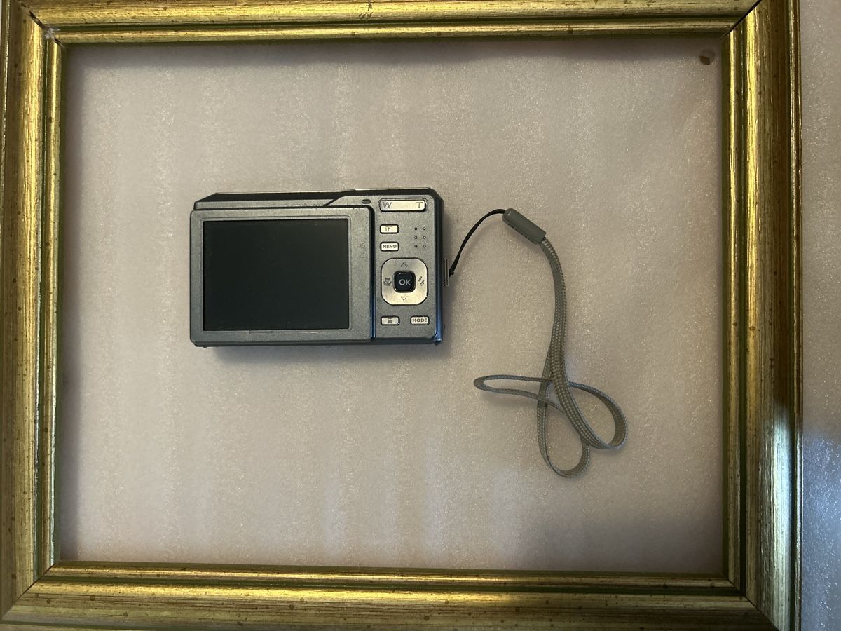 BenQ Appareil photo: Fotocamera digitale 8 Mega Pixels  – Défectueux à Caslano par iguidice01 1