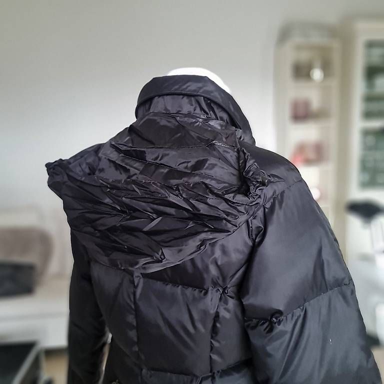 Giacche: Daunenjacke, Cinque, Gr. 34, schwarz  – Usato da Kreuzlingen venduto da vir_thb7 2