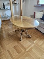 Salontisch Barock oval - Abholung in Unterseen. Zustand Top