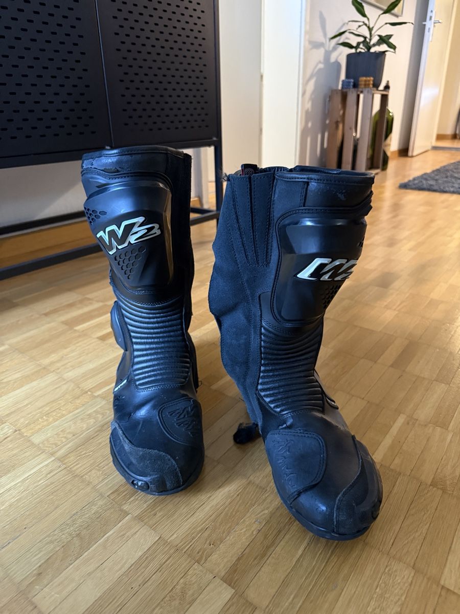Scarpe da uomo: Motorradstiefel Gr. 45 - Schwarz – Usato da Rüti ZH venduto da phi_6mgf 1