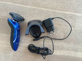 Nass- / Trockenrasierer Philips 7000 SensoTouch