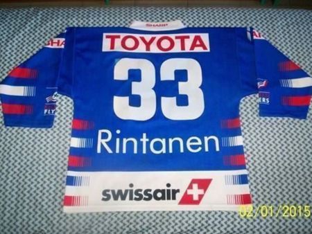 ORIGINAL EHC KLOTEN FLYERS # 33 RINTANEN TRIKOT SWISSAIR XS