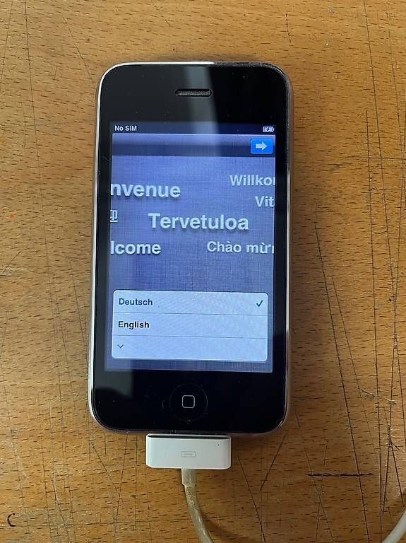 Apple Handys / Smartphones: iPhone 3GS nero - 8GB da collezione – Gebraucht aus Muggio von dan_z9gd 2