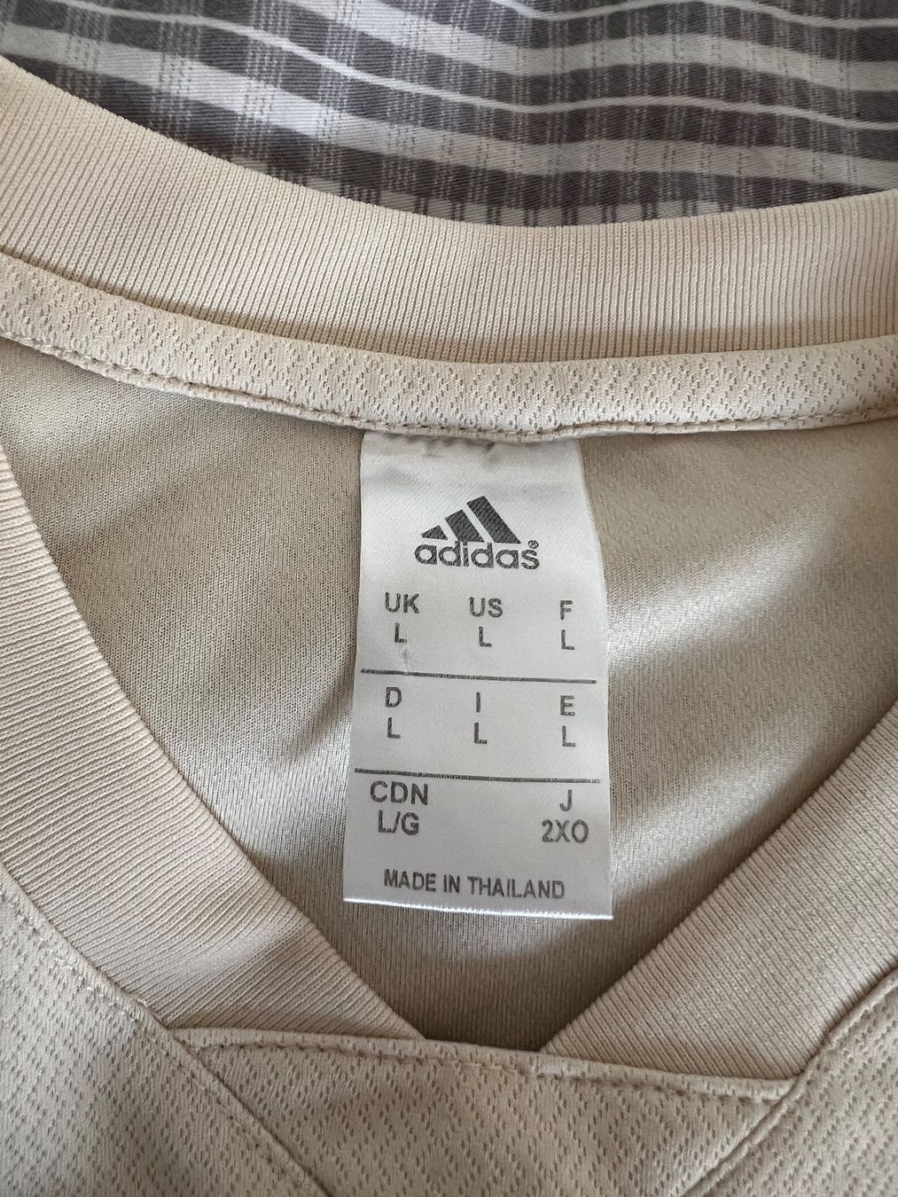 Adidas Leibchen & Hosen: Italien Tank-Top – Gebraucht aus Niederlenz von Nicolas37 2