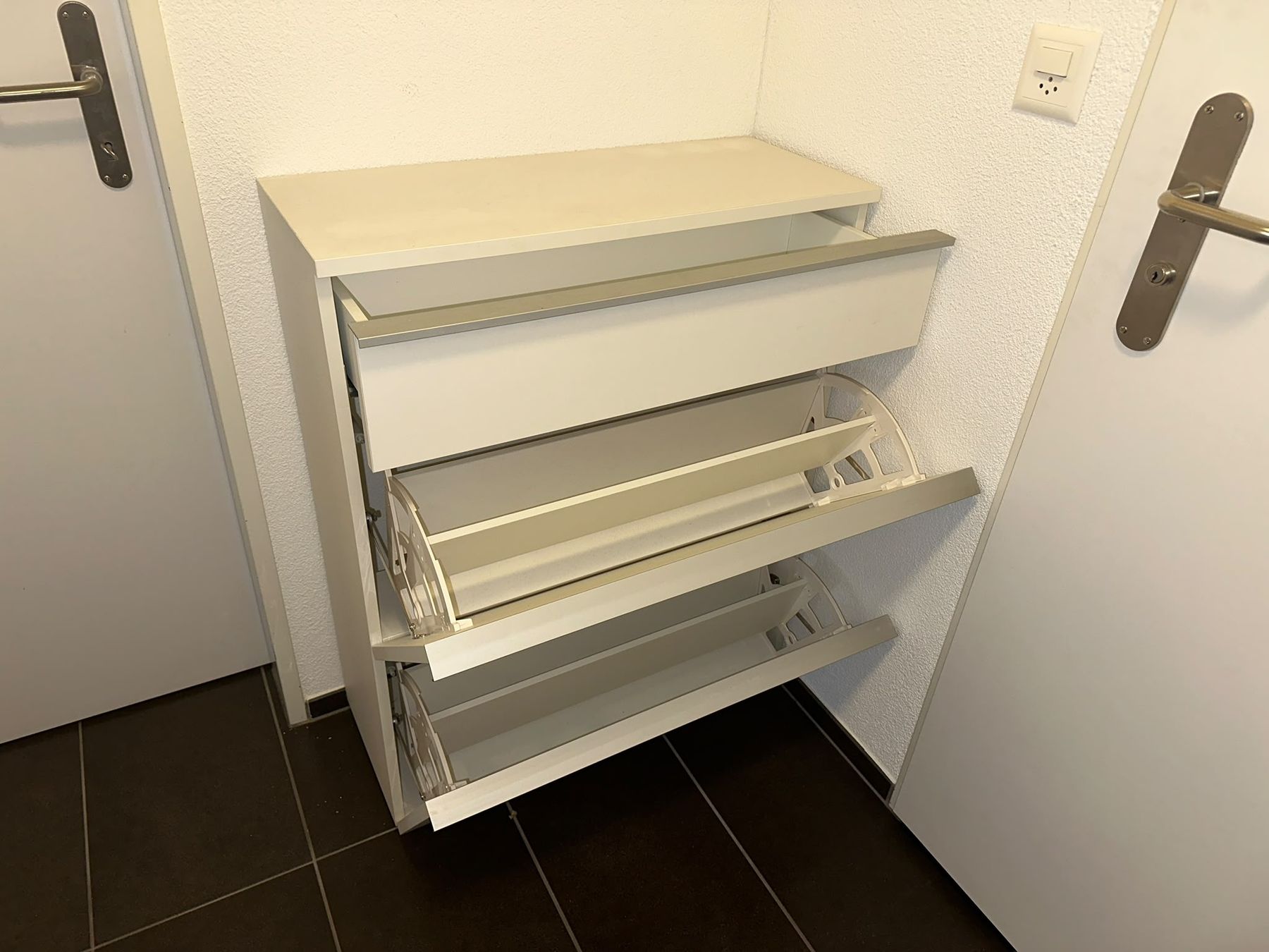 Pfister Armadi: Schuhschrank weiss Pfister – Usato da Mellingen venduto da lathei 2