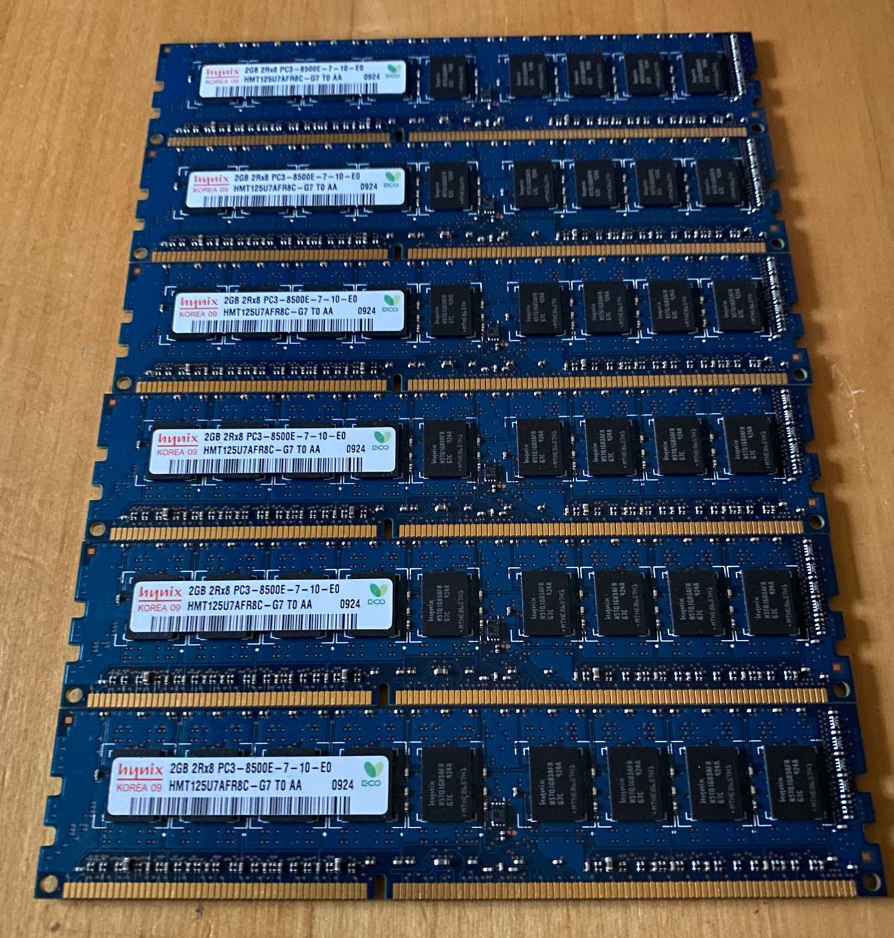 Memoria / RAM: PC3-8500E 2GB RAM (6x 2GB) – Usato da Unterengstringen venduto da NOISE