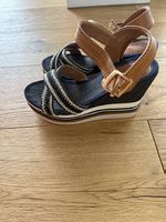 Moderne Keilsandaletten / Wedges von Lisa-tu (Grösse 37)
