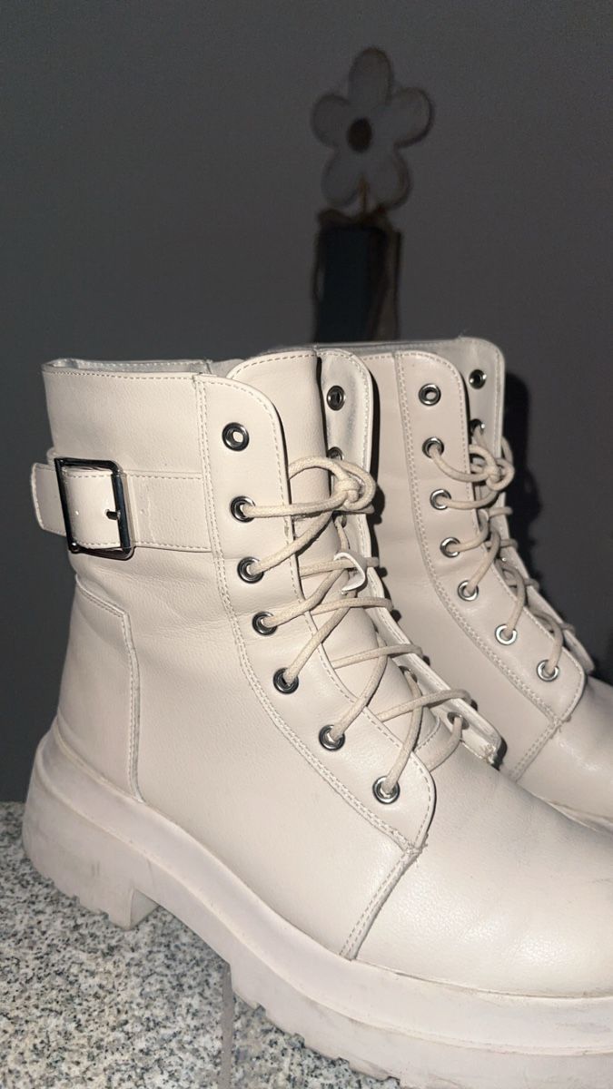 Damenschuhe: Trendige Winter Boots Grösse 40 – Gebraucht aus Oftringen von tola19 2