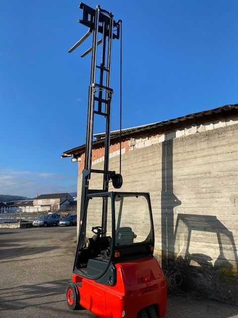 Linde Carrelli elevatori e a forche: Linde Triplex Elektro Stapler E16-02 – Usato da Laufen venduto da VERARMUS11 3