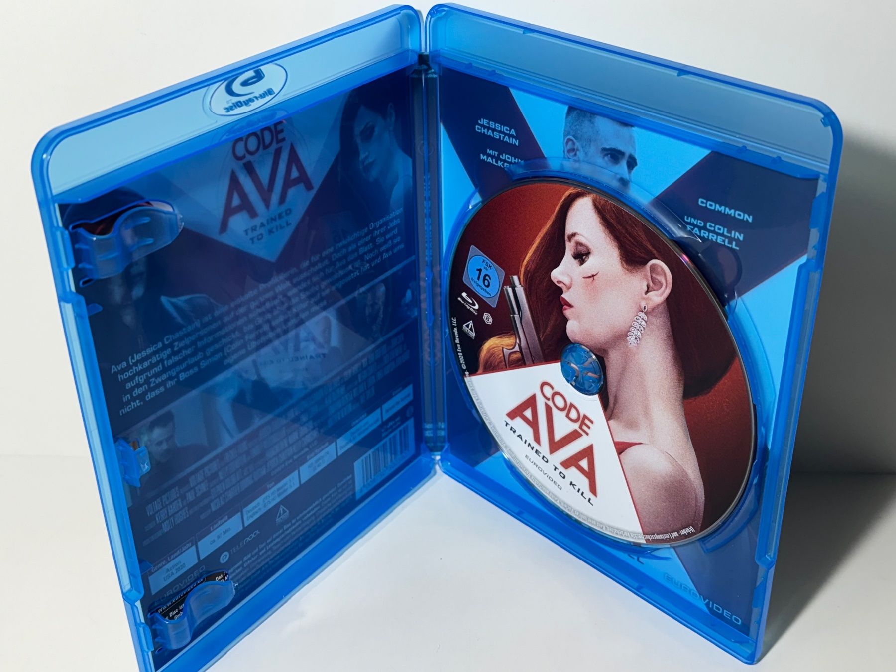 Alle DVDs: Code Ava - Trained to Kill Blu Ray – Gebraucht aus Wilderswil von Sstriker 2