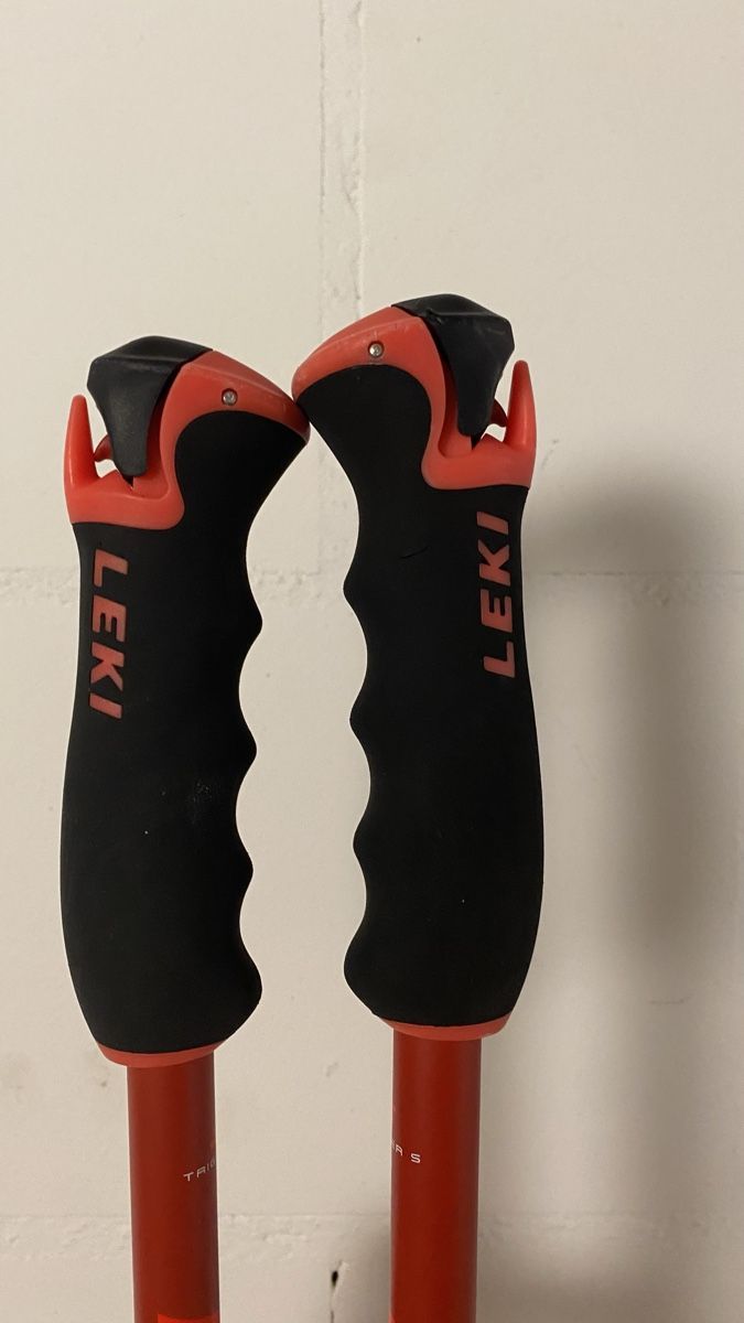 Leki Bâtons de ski: Bâtons de ski Leki – D'occasion à Evilard par imbri_cadabra 1
