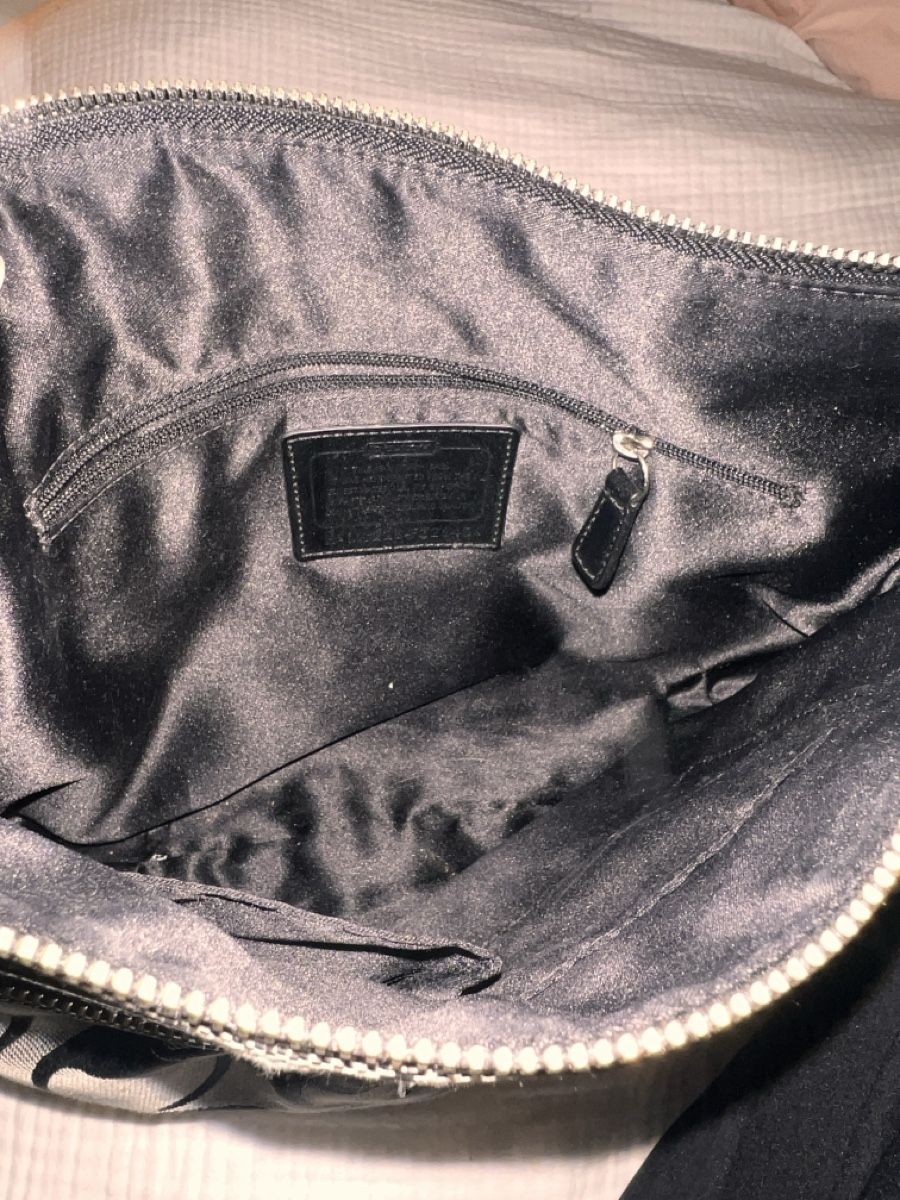 Coach Borse da donna: wunderschöne Coach Handtasche mit Muster, Top Zustand! – Nuovo (secondo la descrizione) da Winterthur venduto da cherry999 2