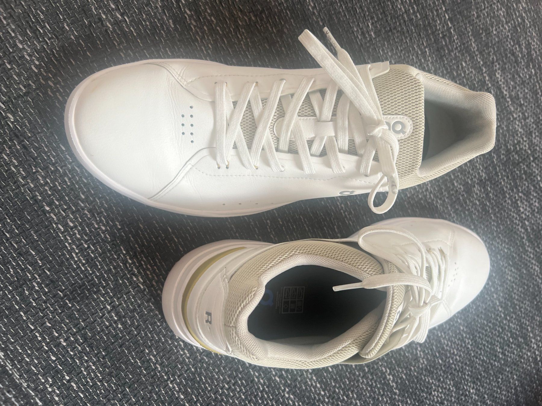 On Scarpe da uomo: ON Schune / The Roger / Cloudtec / 47 – Usato da Olten venduto da arwitz 2