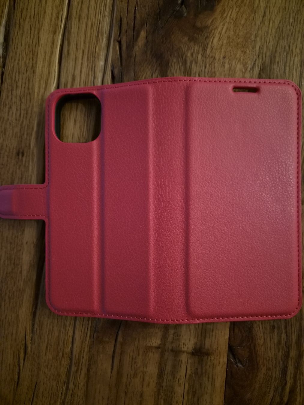 Apple Telefoni cellulari / Smartphones: Hülle zu iPhone 14 rot neu ungebraucht  – Nuovo e nell'imballaggio originale da Zofingen venduto da Tinpan 4