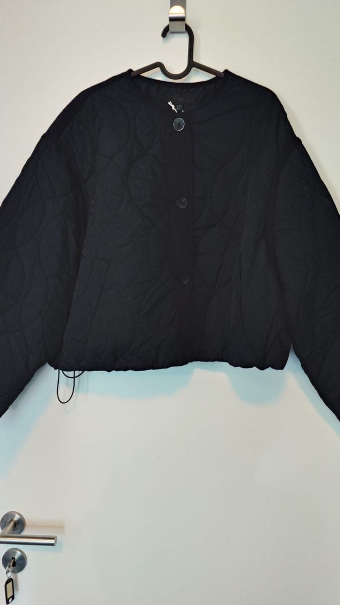 Jacken: Steppjacke schwarz Grösse M neuwertig – Neu und originalverpackt aus Riehen von katep75