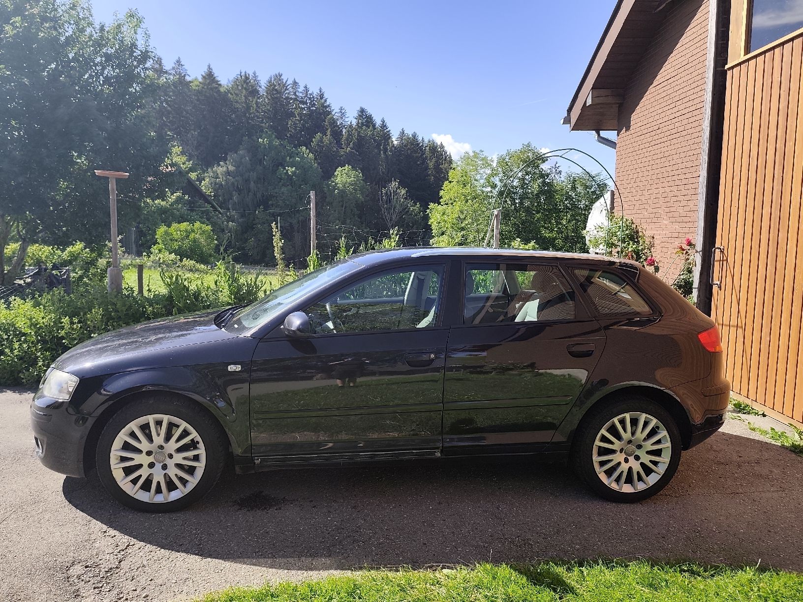 Audi Automobili: Audi A3 Quattro 2.0T Limousine schwarz – Usato da Teufen venduto da tim_6c6w 1